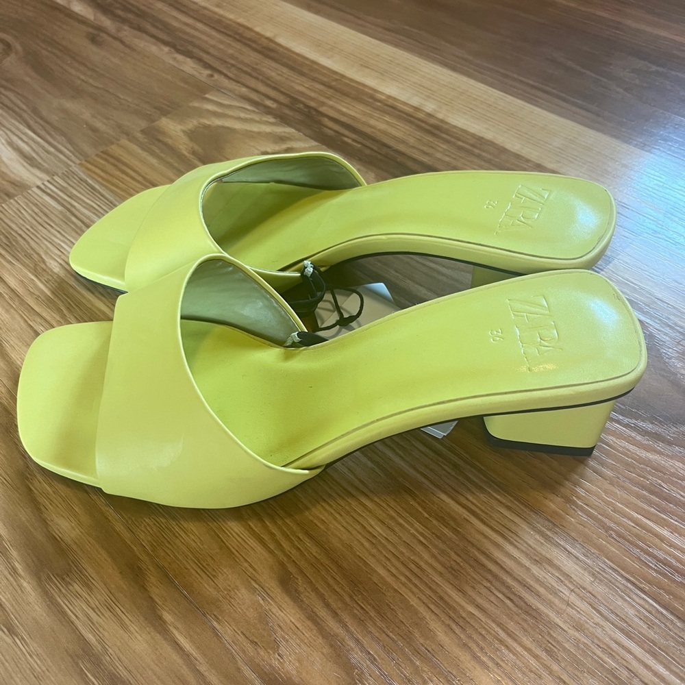 Zara chartreuse Sandal/Heels